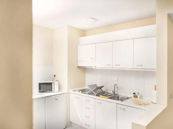 Cosy With Sea View And Pool